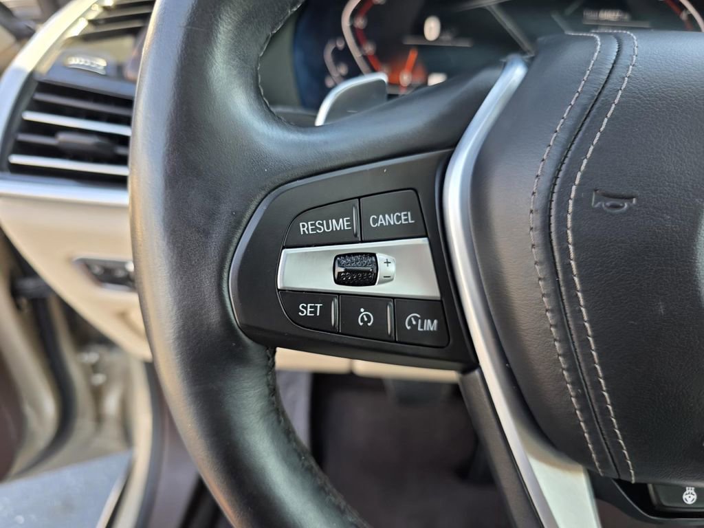 Used 2019 BMW X5 xDrive40i w/ Executive Package image 17