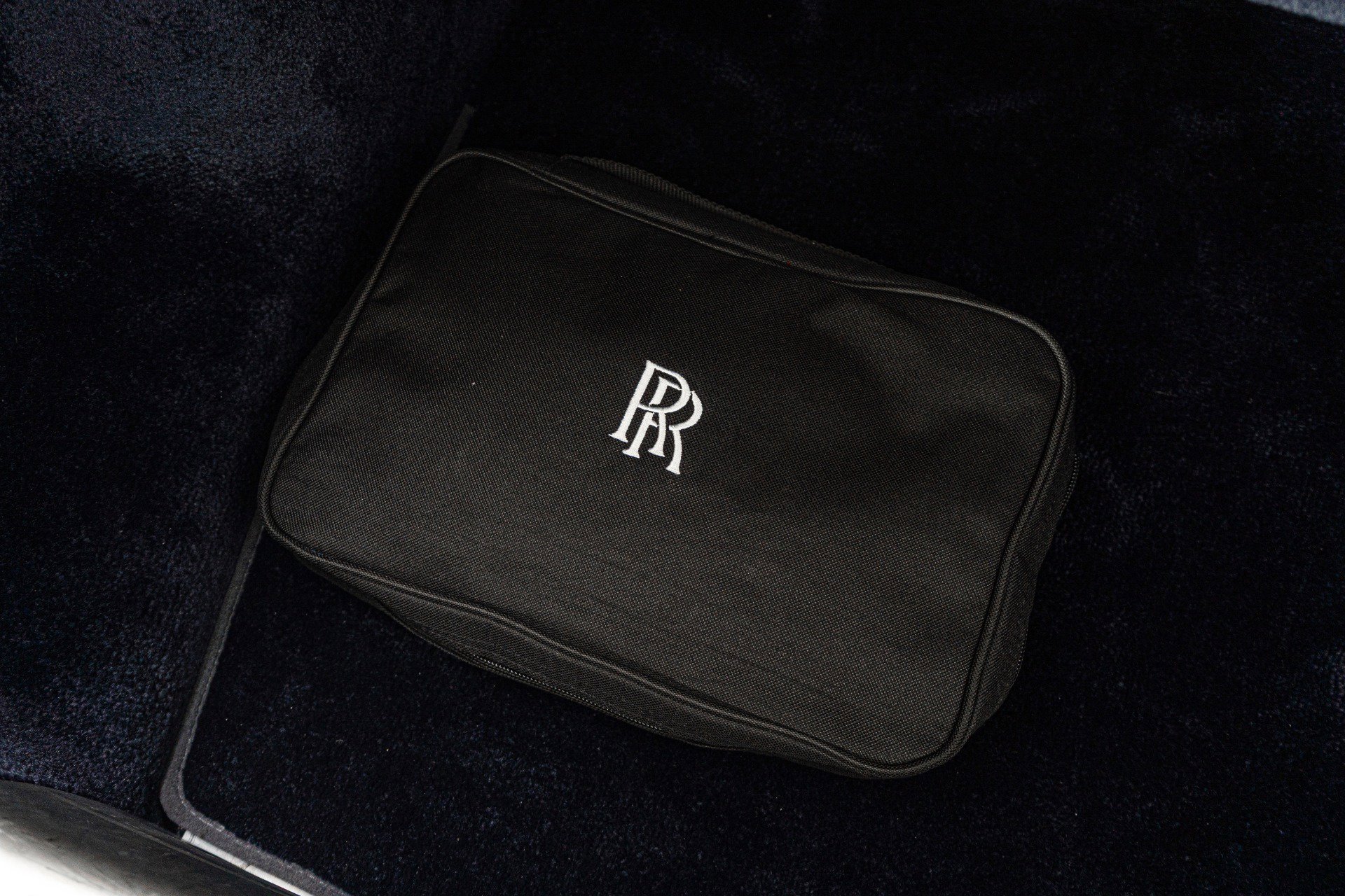 Used 2019 Rolls-Royce Dawn image 38