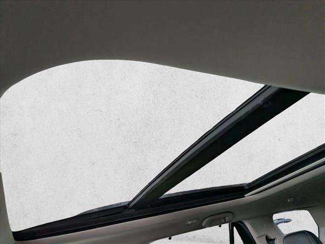 Used 2023 Honda Pilot Touring image 15