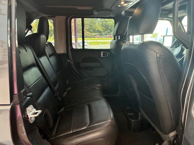 Used 2021 Jeep Wrangler Unlimited Sahara image 23