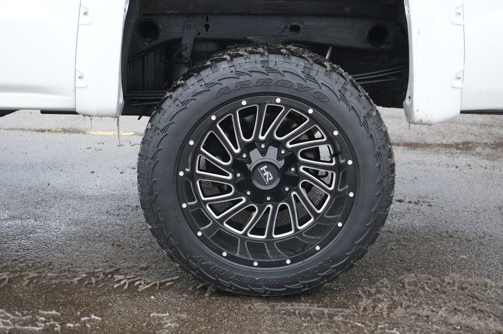 Used 2017 Chevrolet Silverado 1500 LT w/ All Star Edition image 11