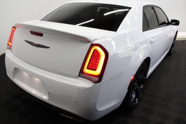 Used 2021 Chrysler 300 S RWD image 8