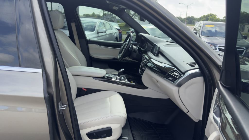 Used 2018 BMW X5 sDrive35i RWD image 29