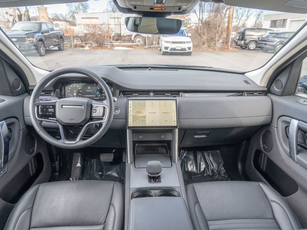 Certified 2025 Land Rover Discovery Sport S AWD/4WD image 17