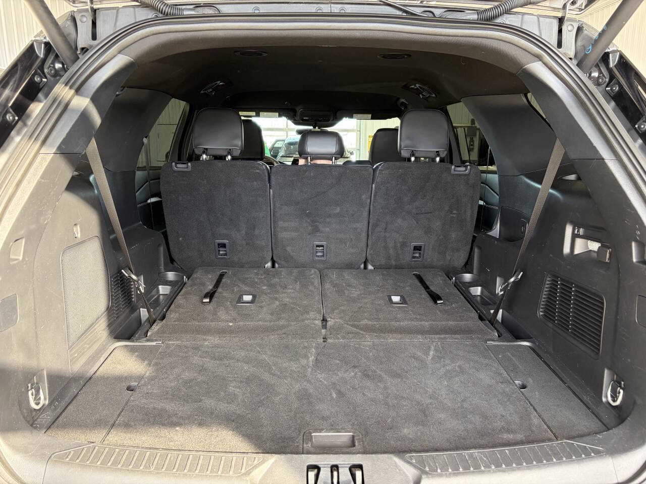 Used 2025 Ford Explorer ST-Line w/ ST-Line Street Pack image 29