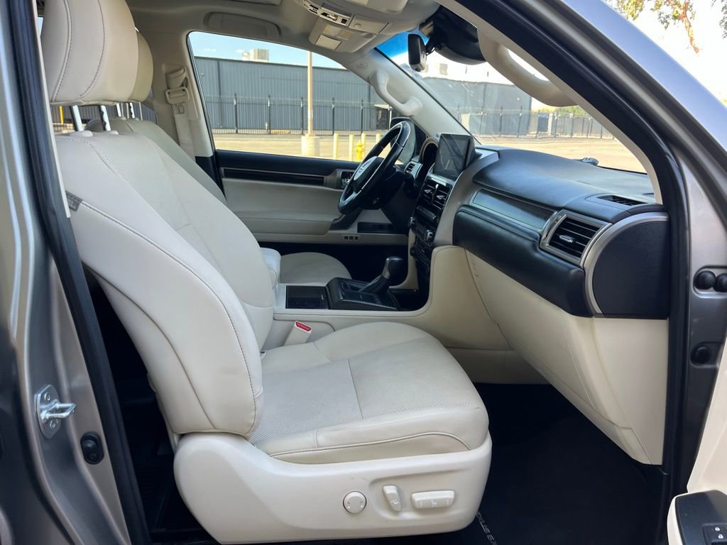 Used 2023 Lexus GX 460 Premium image 18
