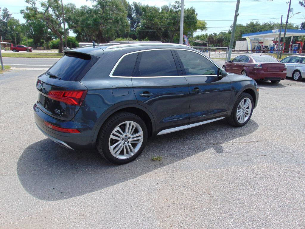 Used 2018 Audi Q5 Prestige w/ Prestige Package AWD/4WD image 4