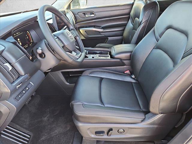 New 2026 Nissan Pathfinder SL video 4