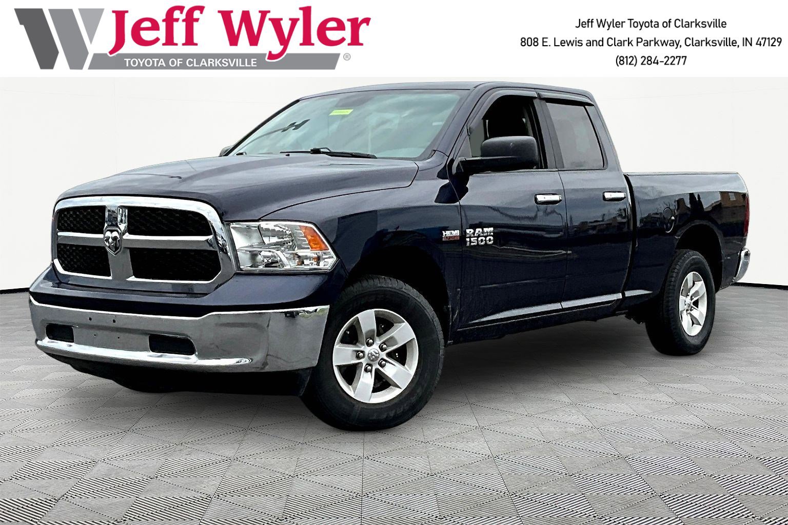 Used 2017 RAM 1500 Classic SLT AWD/4WD image 1