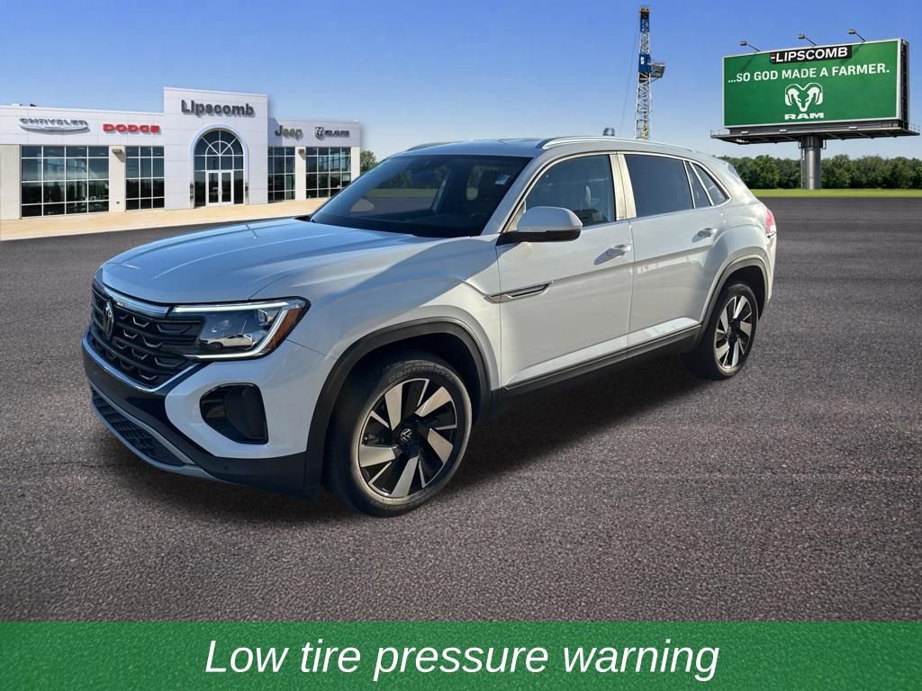 Used 2025 Volkswagen Atlas Cross Sport SE image 9