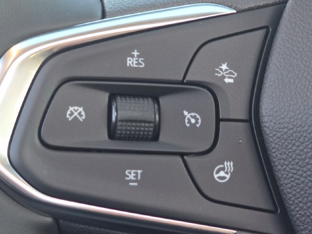 New 2026 Chevrolet Trax ACTIV w/ Sunroof Package FWD image 29