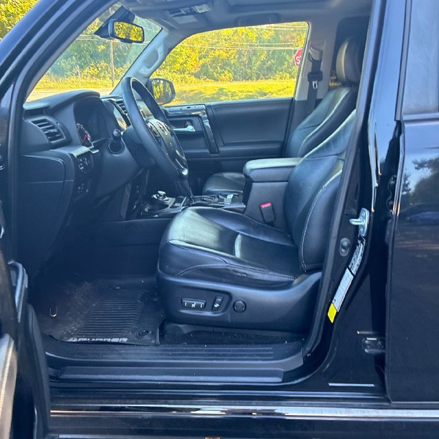 Used 2020 Toyota 4Runner Nightshade AWD/4WD image 9
