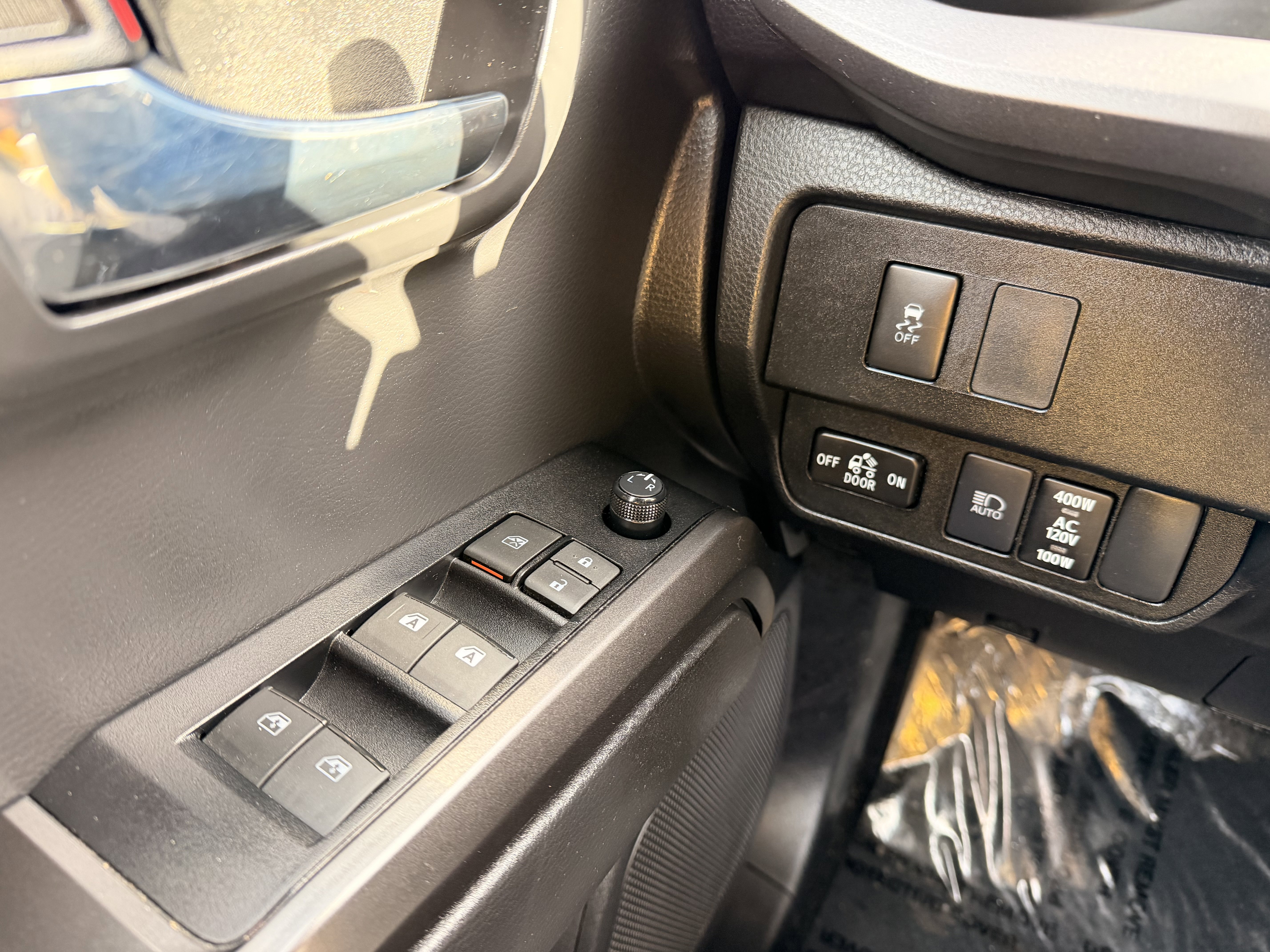 Used 2022 Toyota Tacoma TRD Sport image 22