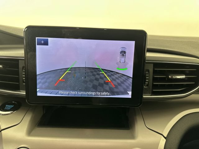 Used 2022 Ford Explorer XLT w/ Equipment Group 202A AWD/4WD image 29
