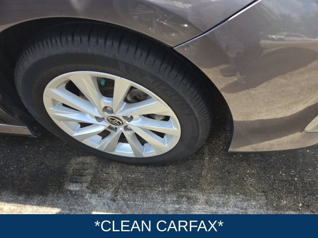 Used 2021 Toyota Camry LE FWD image 3