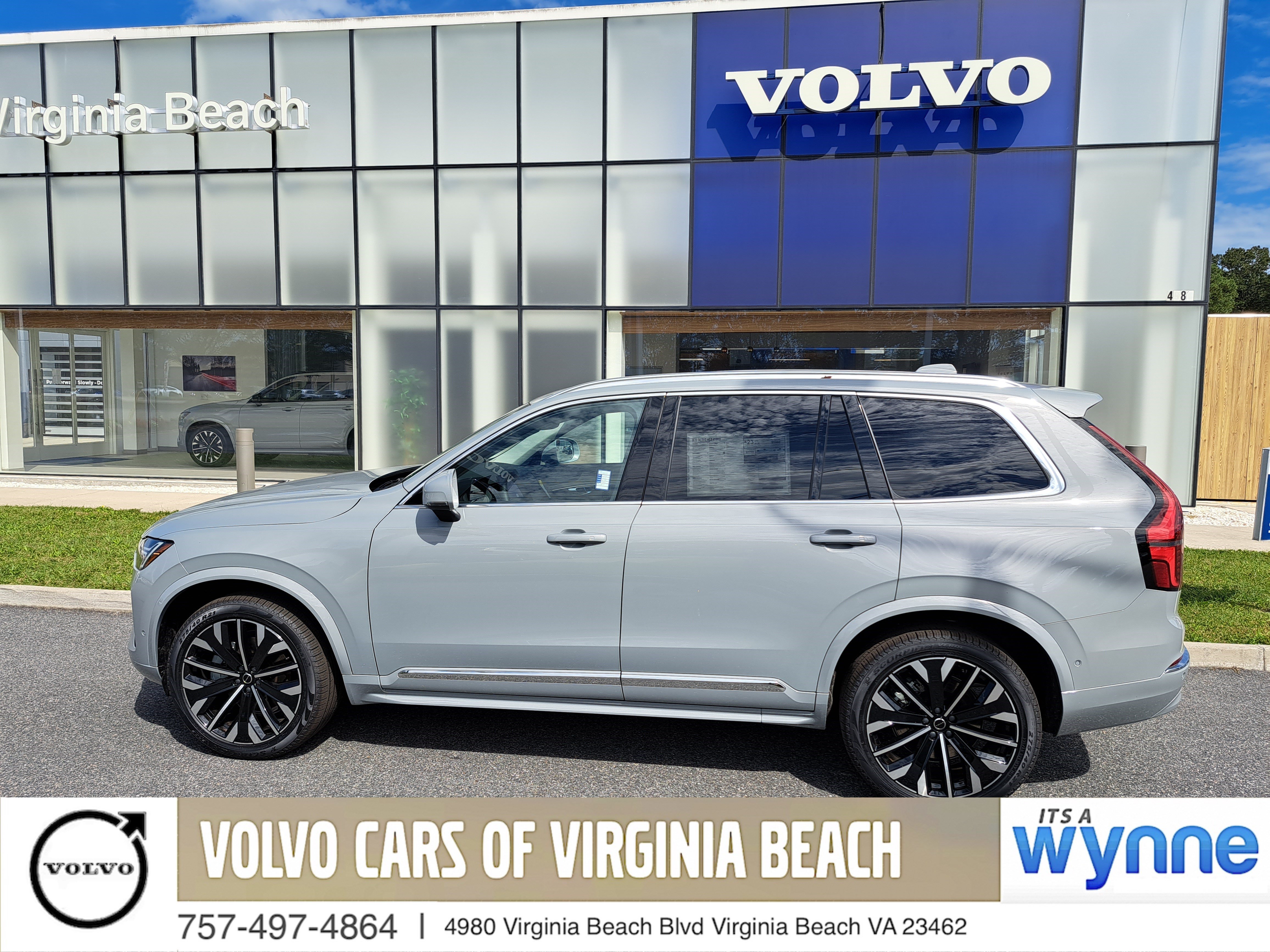 New 2026 Volvo XC90 B6 Plus w/ Protection Package Premier