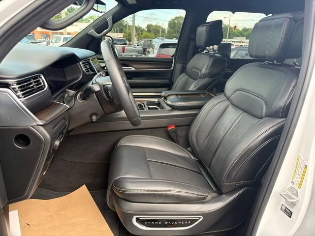 Used 2024 Jeep Grand Wagoneer Series I w/ Rear Seat Video Group 1 AWD/4WD image 12