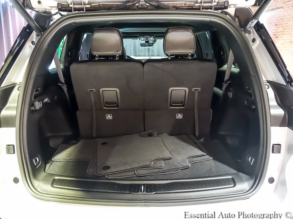 Used 2025 Jeep Grand Cherokee L Altitude AWD/4WD image 27