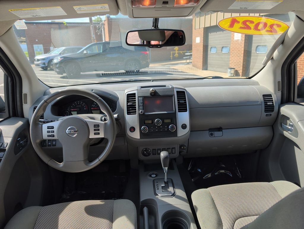 Used 2021 Nissan Frontier SV AWD/4WD image 25