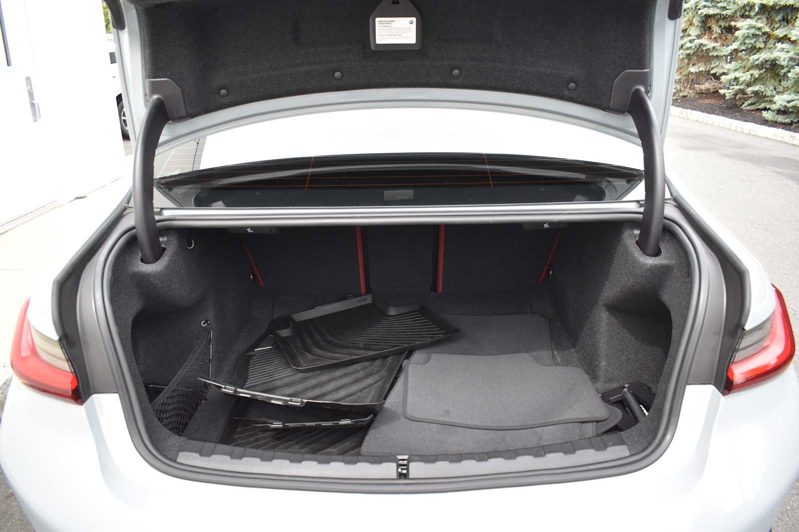 Used 2024 BMW M340i xDrive w/ Premium Package AWD/4WD image 8