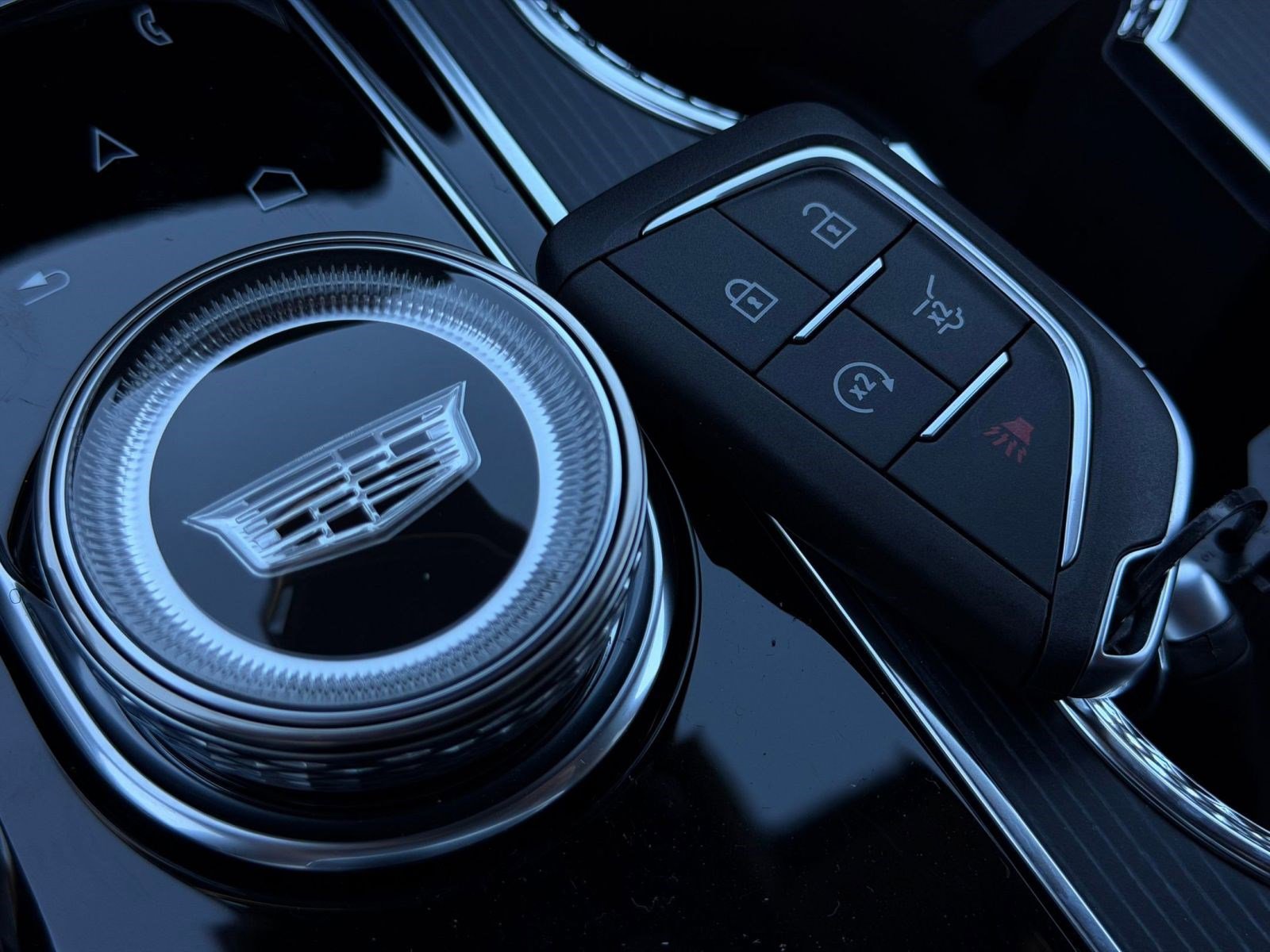 New 2026 Cadillac Lyriq Luxury image 25