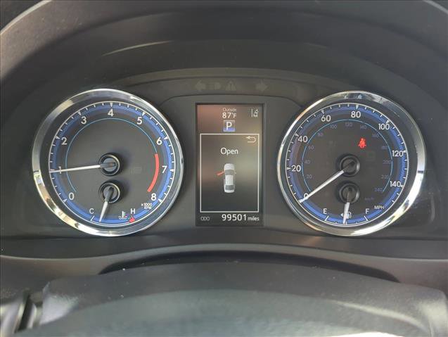 Used 2019 Toyota Corolla SE image 19