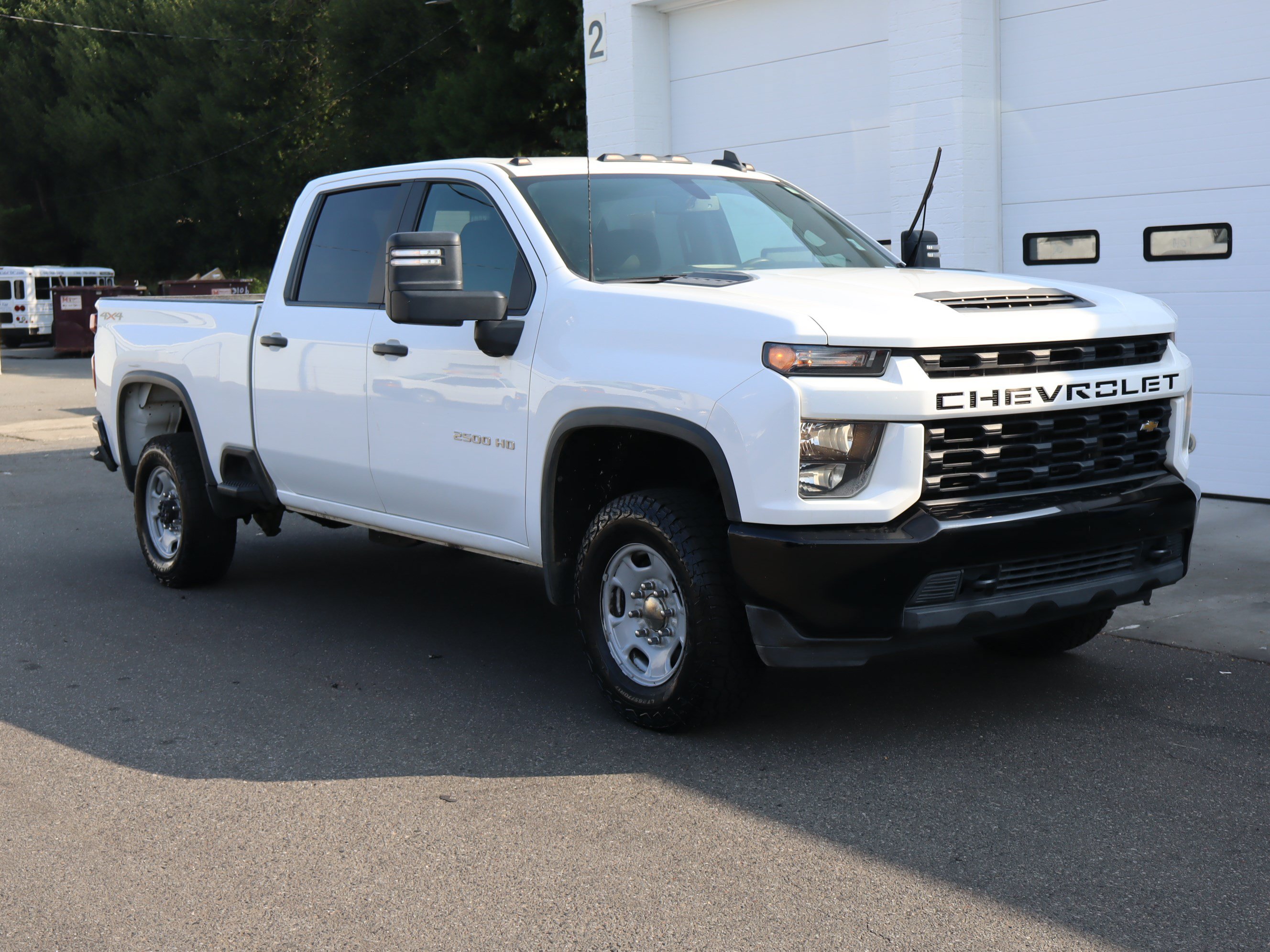 Used 2022 Chevrolet Silverado 2500 Custom w/ Custom Value Package AWD/4WD image 2