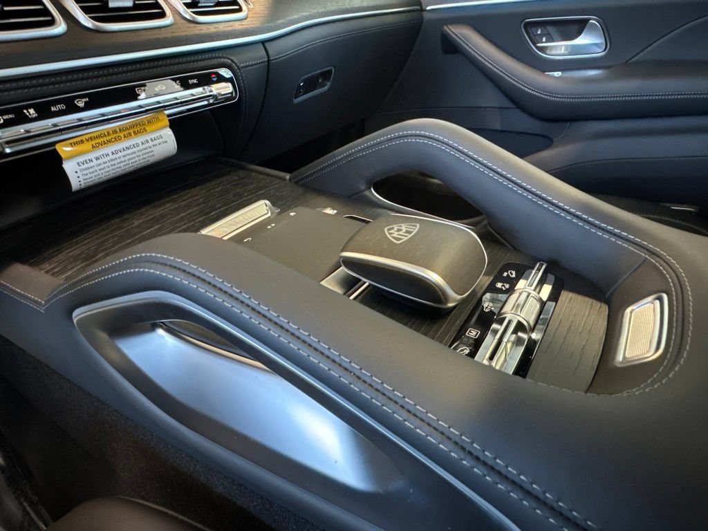 New 2026 Mercedes-Benz Maybach GLS 600 4MATIC image 27