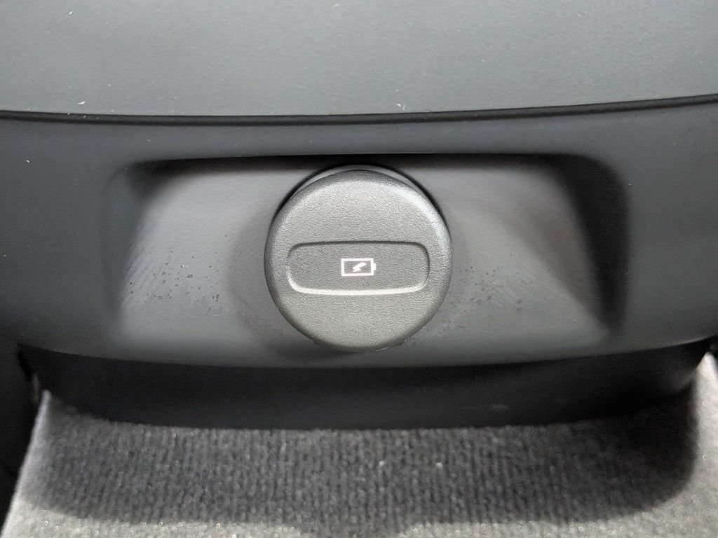 Certified 2023 Volvo S60 B5 Plus FWD image 16