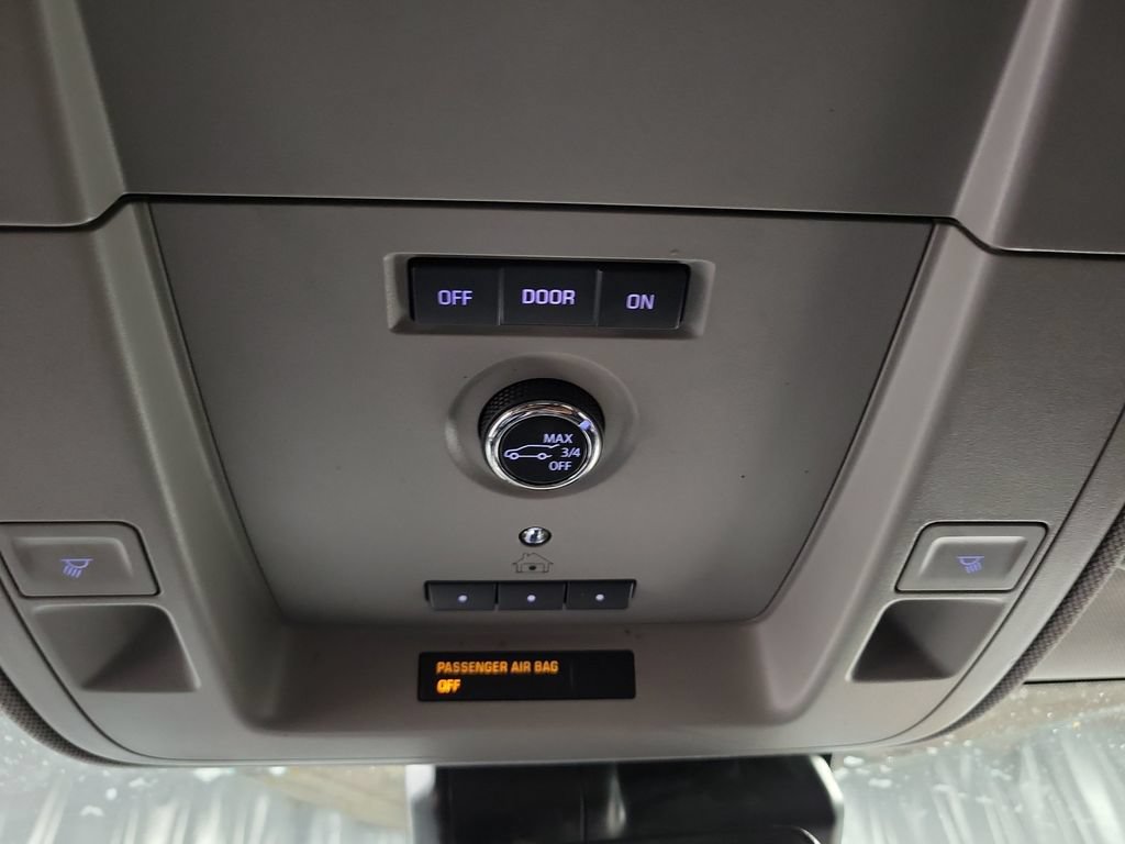 Used 2020 Chevrolet Tahoe LT AWD/4WD image 19