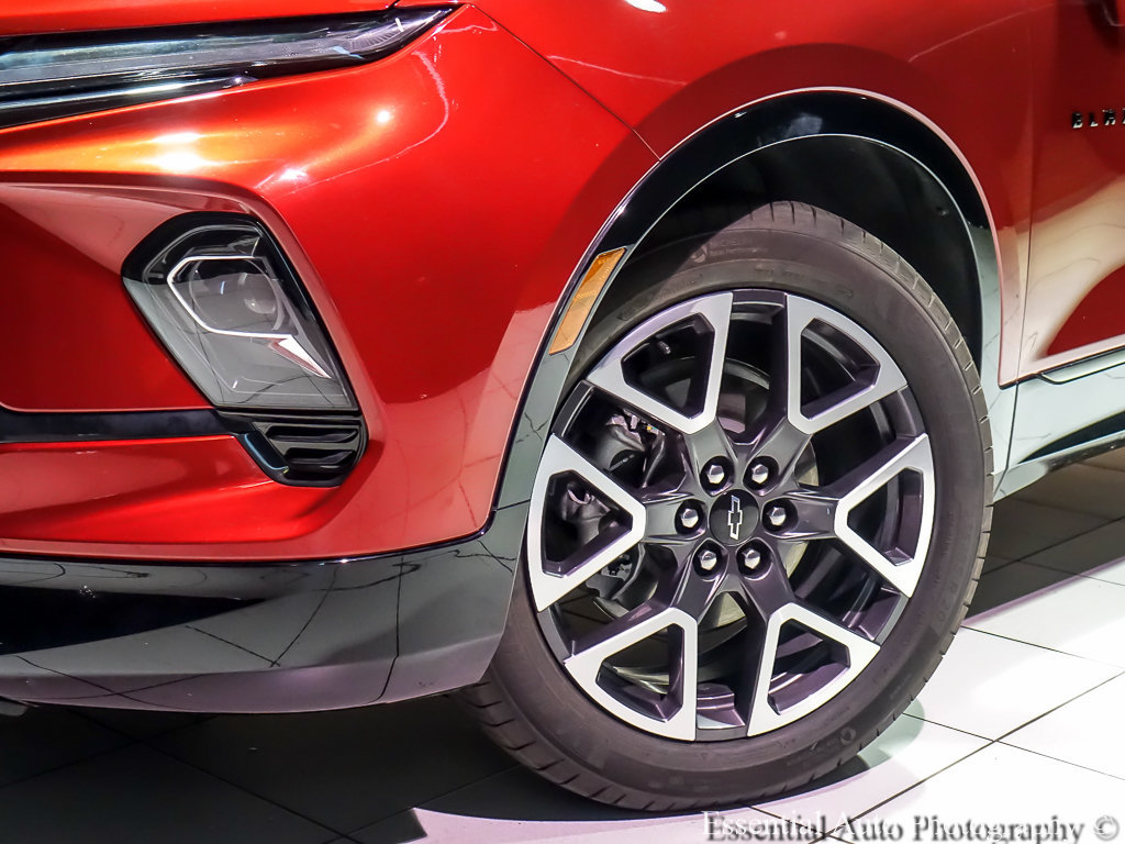 Certified 2025 Chevrolet Blazer RS w/ Enhanced Convenience Package AWD/4WD image 5