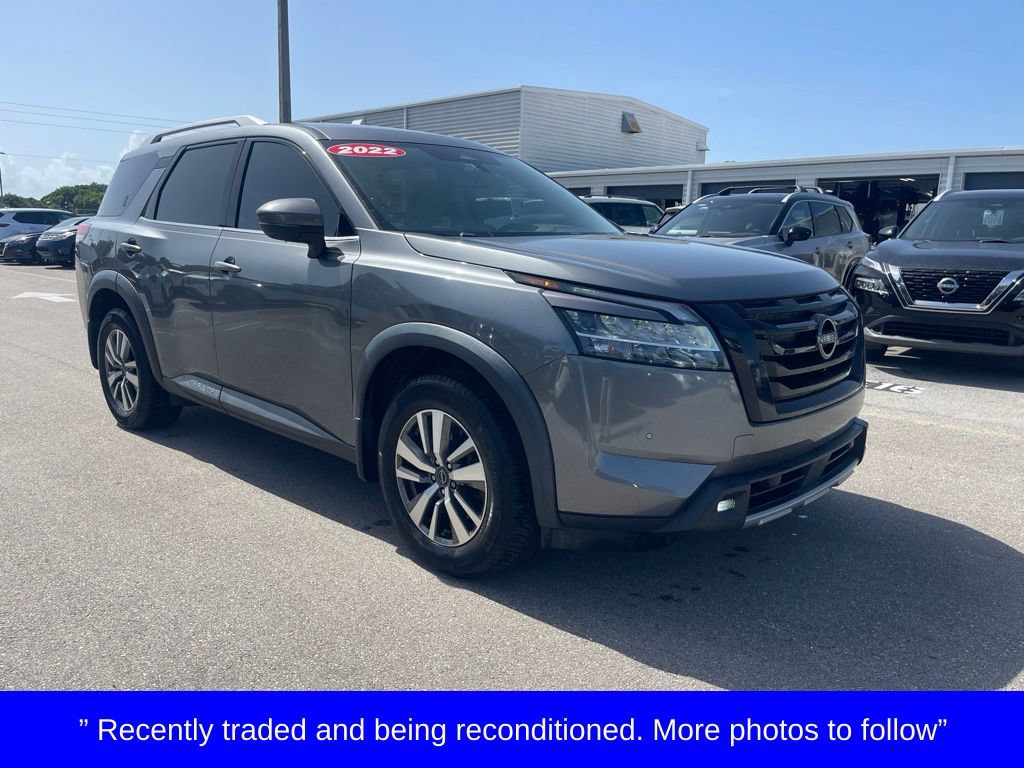 Certified 2022 Nissan Pathfinder SL w/ SL Black Package