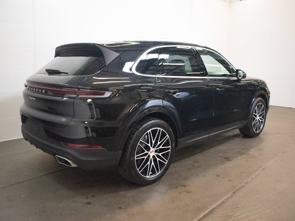 New 2026 Porsche Cayenne AWD/4WD image 30