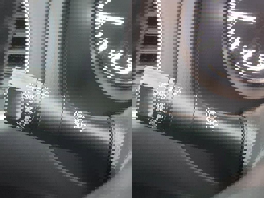 Used 2020 Nissan Pathfinder Platinum image 18