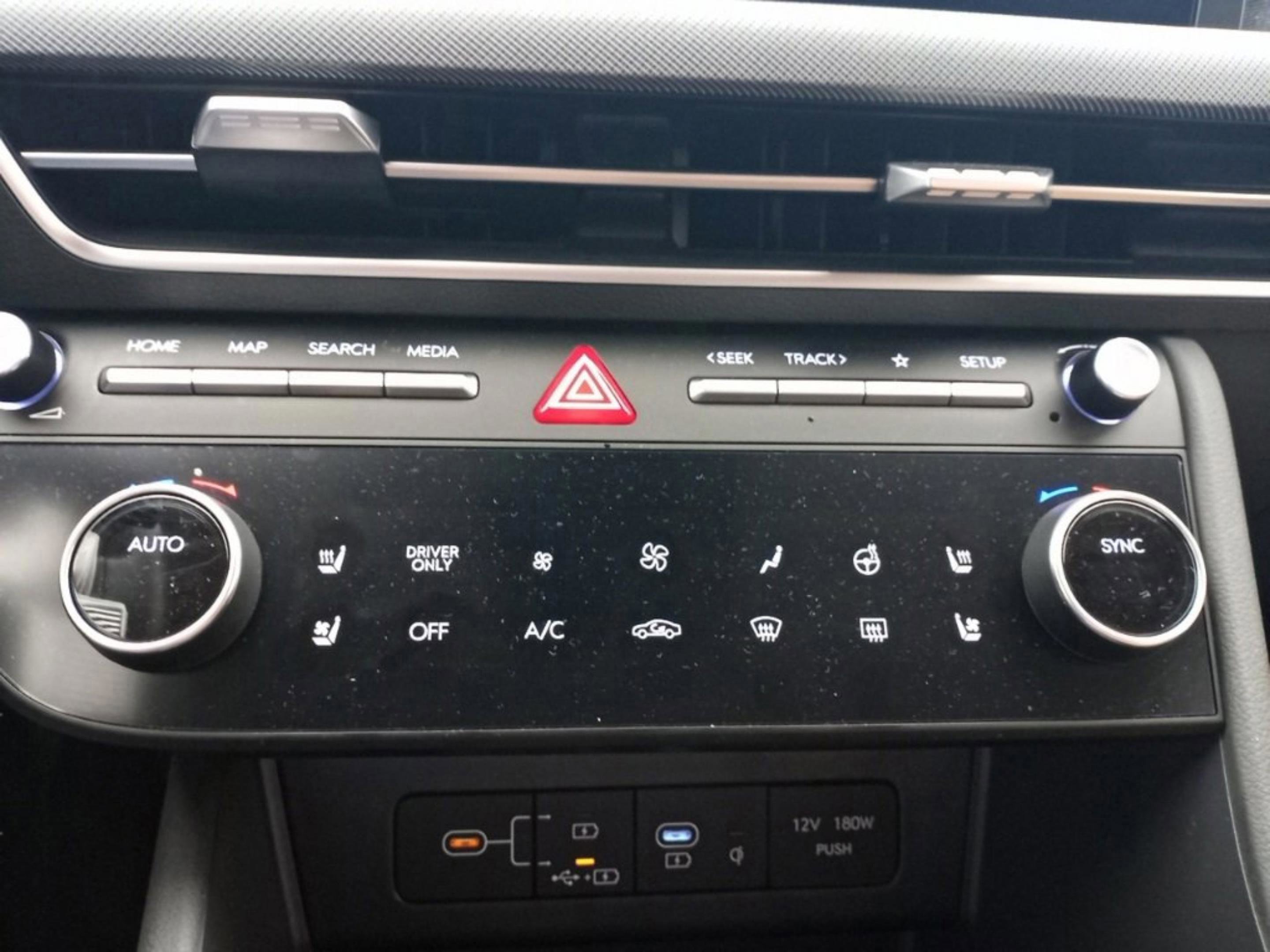 Used 2025 Hyundai Sonata Limited image 19