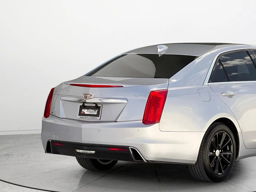 Used 2018 Cadillac CTS Luxury RWD image 8