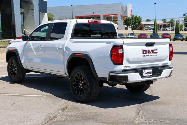 New 2026 GMC Canyon Elevation w/ Convenience Package image 3