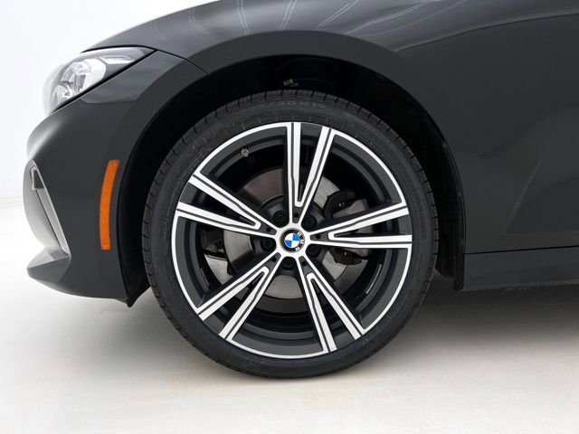 Certified 2023 BMW 330i xDrive Sedan w/ Premium Package AWD/4WD image 28