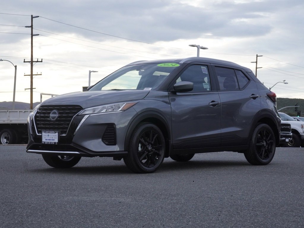 Used 2024 Nissan Kicks SV w/ Interior Electronics Package image 8