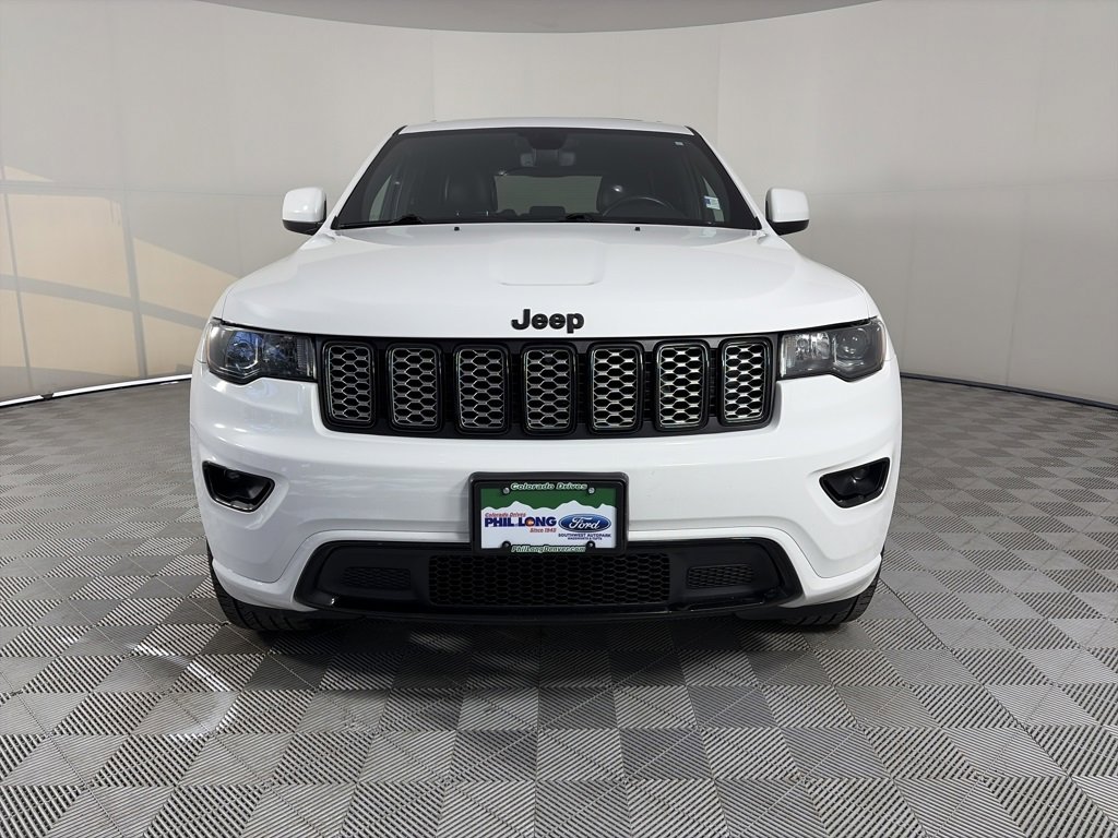 Used 2022 Jeep Grand Cherokee Laredo X video 2