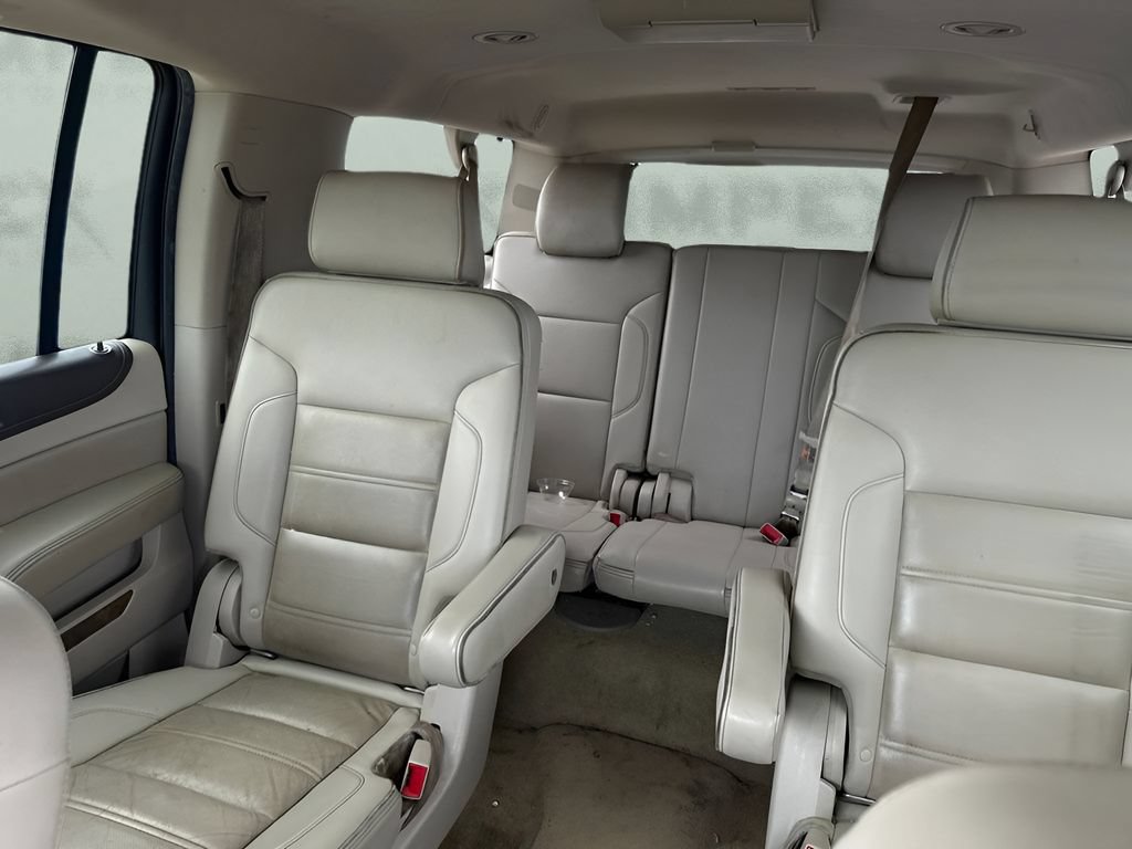 Used 2017 GMC Yukon XL Denali w/ Open Road Package AWD/4WD image 11
