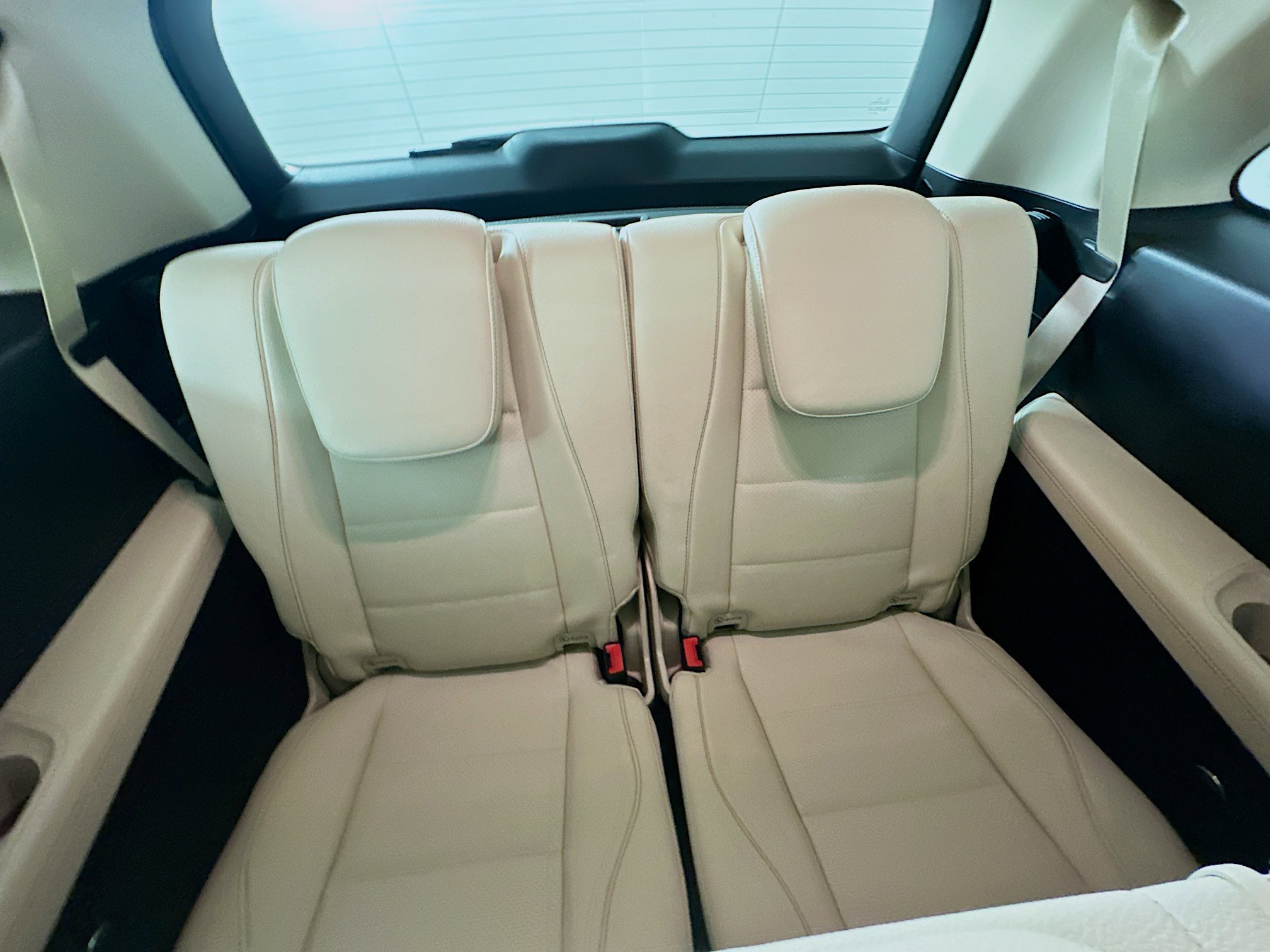 Certified 2026 Mercedes-Benz GLS 450 4MATIC image 37