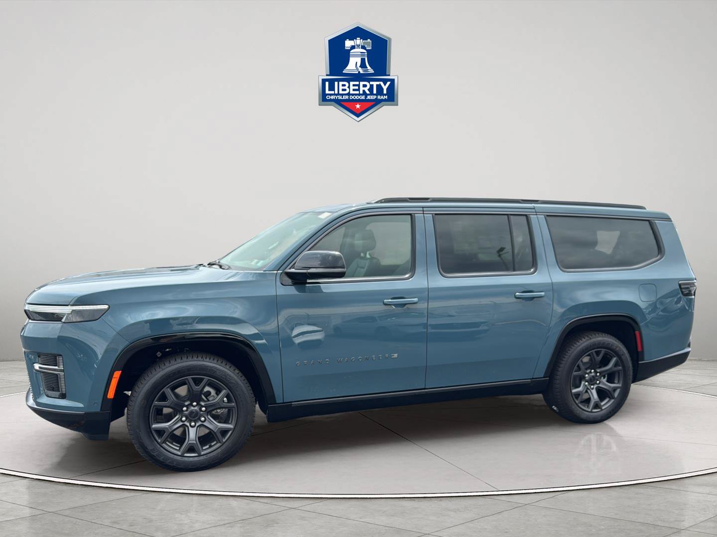 New 2026 Jeep Grand Wagoneer L Limited w/ Premium Group II AWD/4WD image 4