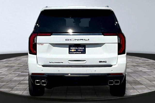 New 2026 GMC Yukon XL Denali Ultimate AWD/4WD image 5