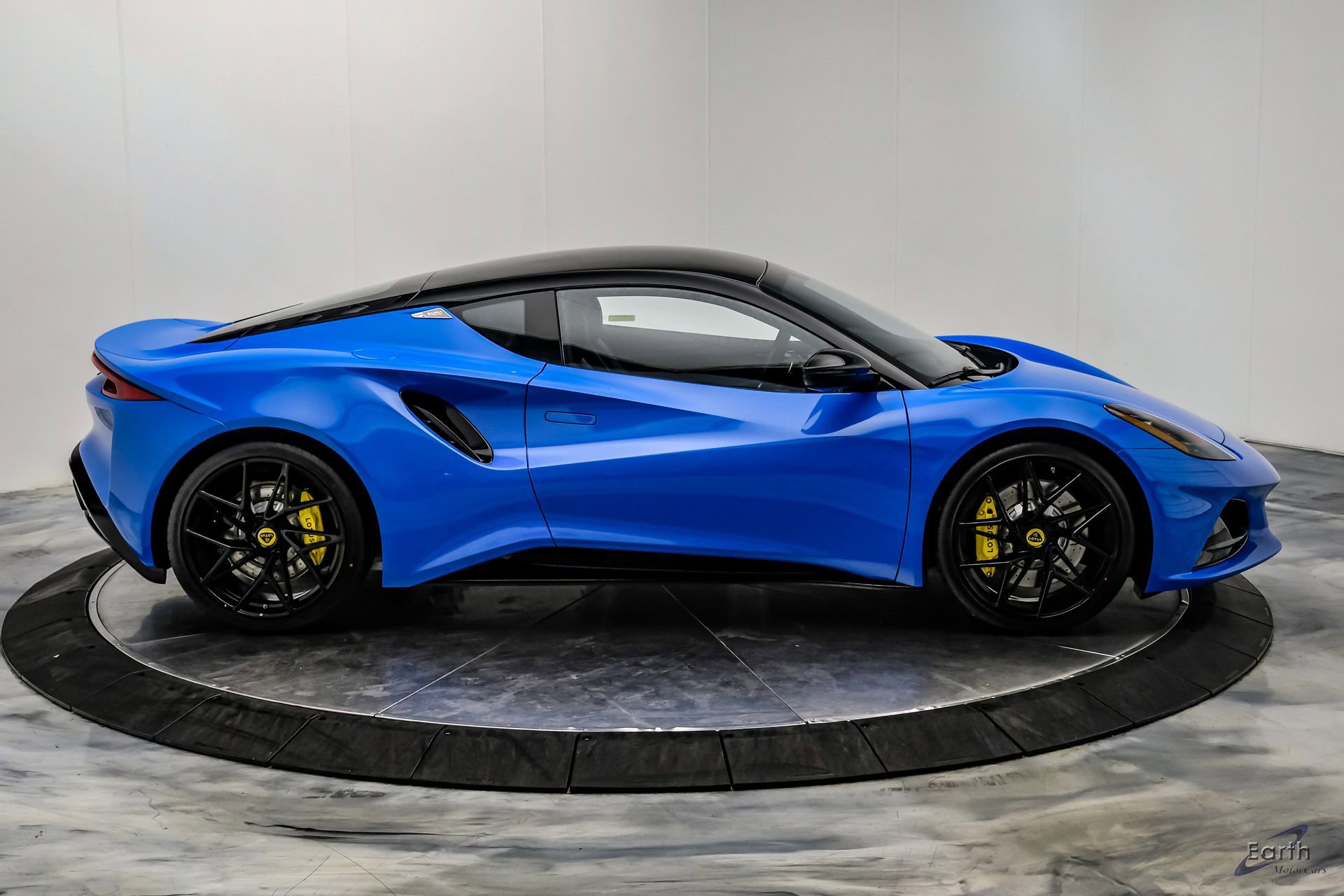 New 2026 Lotus Emira SE image 24