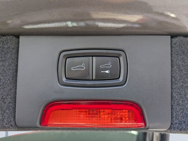 Used 2016 Porsche Cayenne image 13