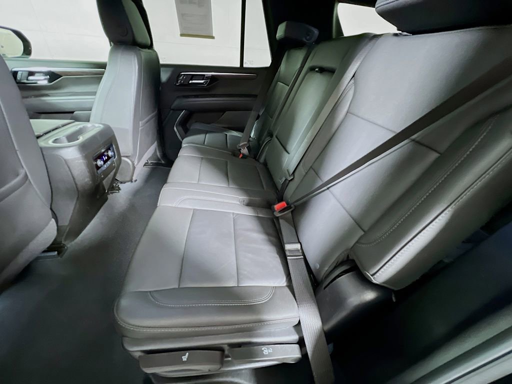 Used 2025 Chevrolet Tahoe Z71 image 20