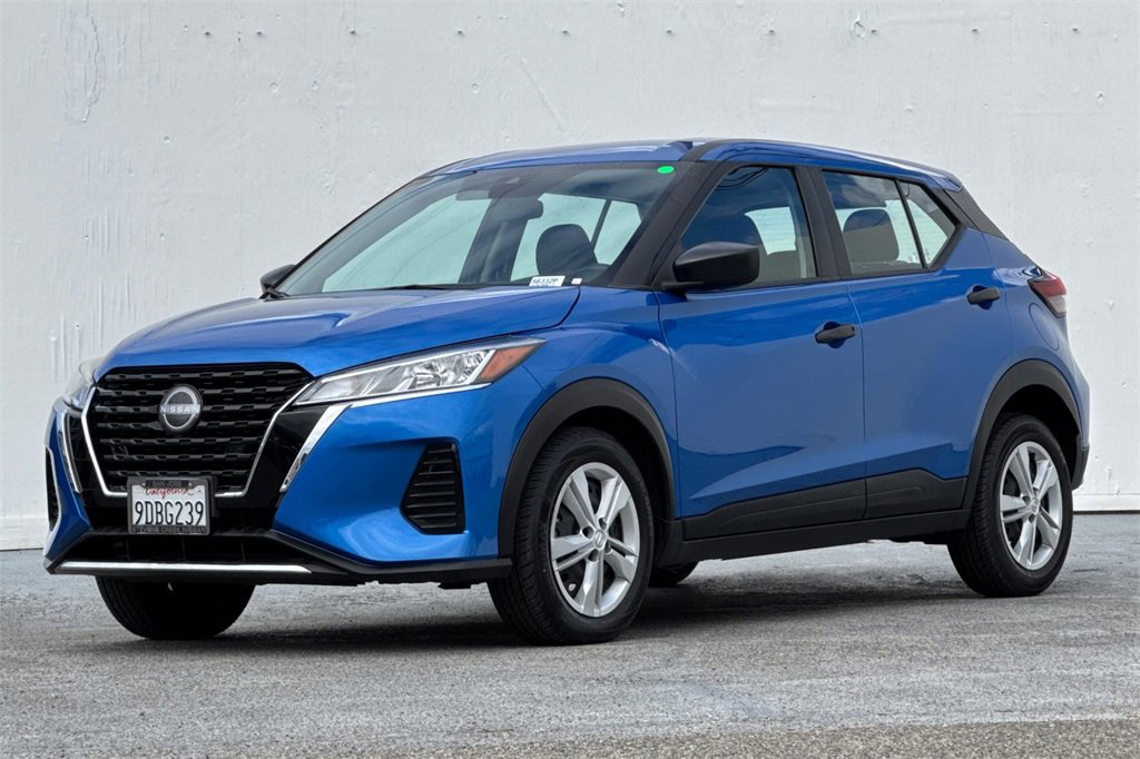 Used 2023 Nissan Kicks S image 8