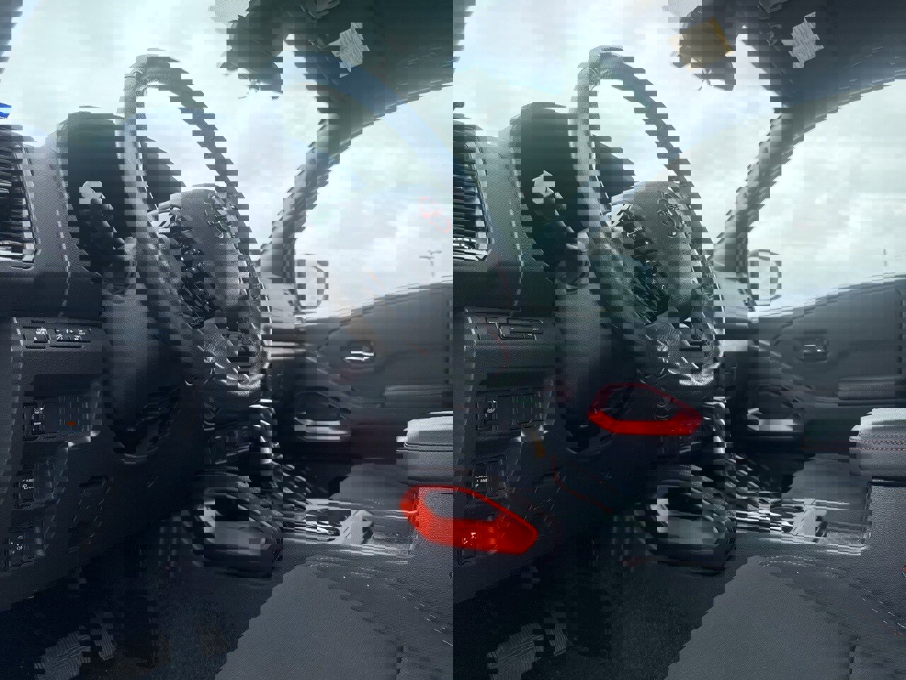 Used 2023 Nissan Frontier Pro-X w/ Technology Package image 35