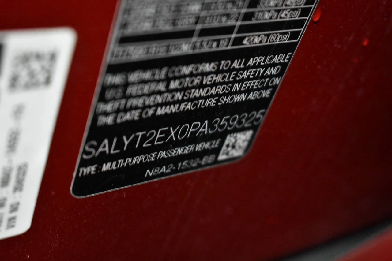 Used 2023 Land Rover Range Rover Velar R-Dynamic S AWD/4WD image 27